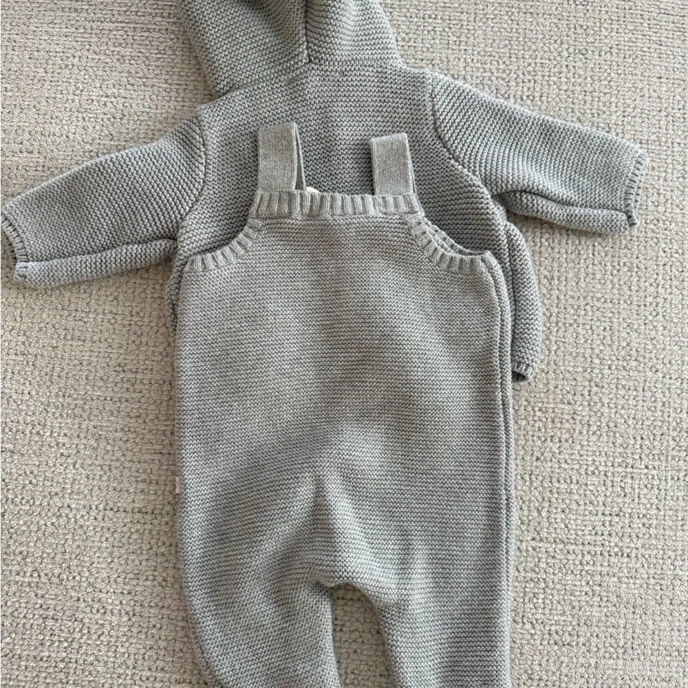 GAP Baby Gray Knit Hoodie Outfit - Picture 6 of 6